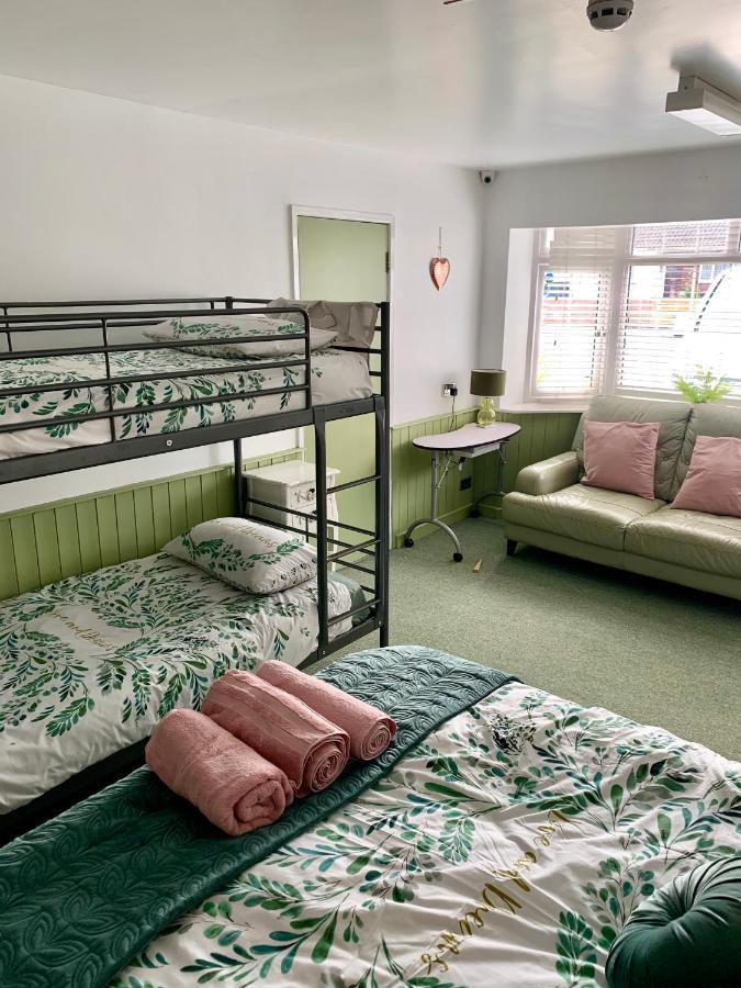 Bed and Breakfast Barrs Court Beds Warmley Exterior foto